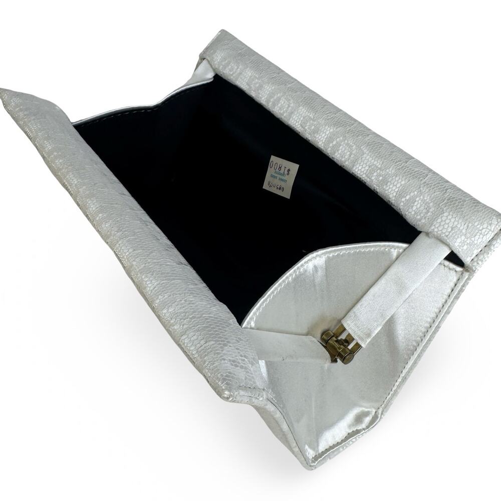 Late 1950s early 1960s Vintage Facile White Lace Bridal Evening Clutch Purse